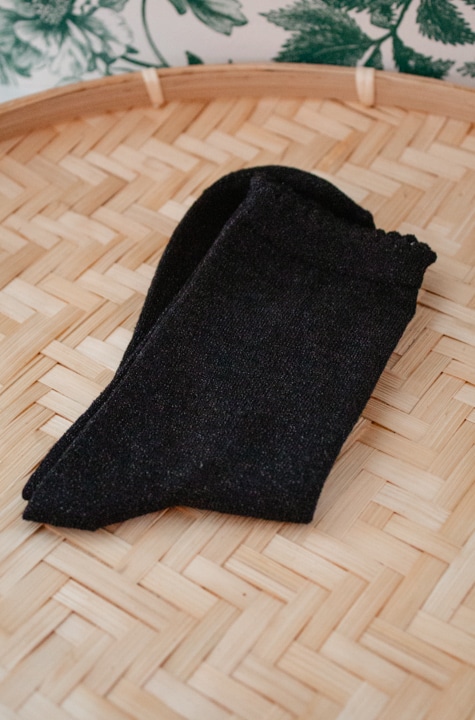 Chaussettes noires à paillettes - Chaussettes à paillettes femme - chaussettes noires femme - chaussettes pieces - chaussettes noires à paillettes pieces