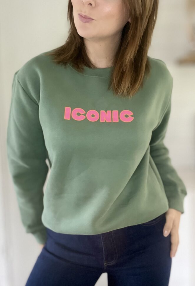 Sweat Iconic Kaki – Image 2
