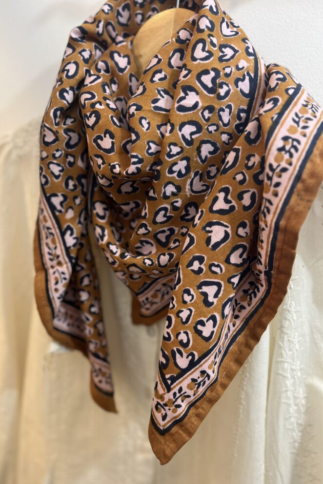 Foulard Léo Camel